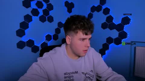 Snapshot of michael_strong_ chatting on February 21, 9:43 am Your Michael online show from February 21, 9:43 am