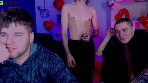 Snapshot of michael_strong_ chatting on February 25, 10:03 am Your Michael online show from February 25, 10:03 am