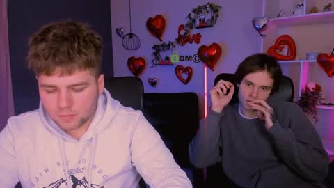 Snapshot of michael_strong_ chatting on February 28, 9:43 am Your Michael online show from February 28, 9:43 am