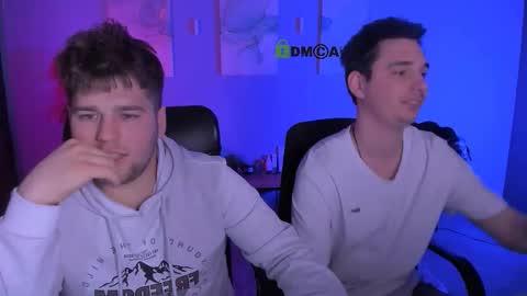 Snapshot of michael_strong_ chatting on March 1, 9:55 am Your Michael online show from March 1, 9:55 am