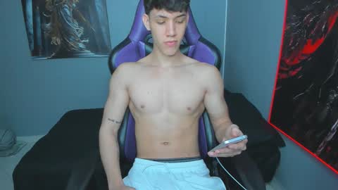 Michael online show from October 25, 3:58 am