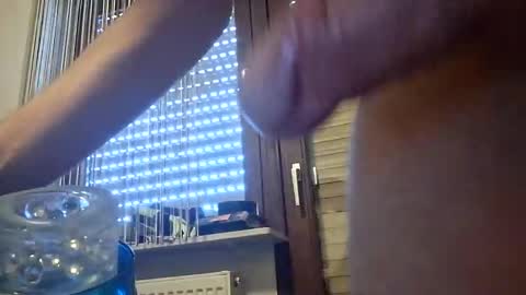 michaelbaden online show from April 8, 10:26 am