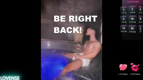 MichaelEvansx online show from January 8, 11:45 am