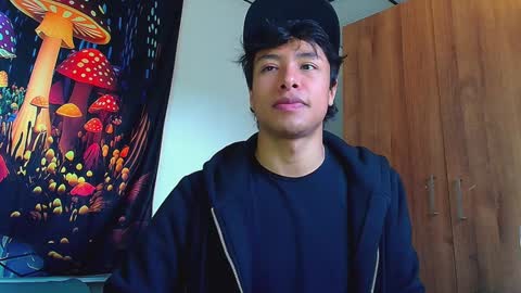 Snapshot of michaelstones chatting on December 9, 2:39 pm michaelstones online show from December 9, 2:39 pm
