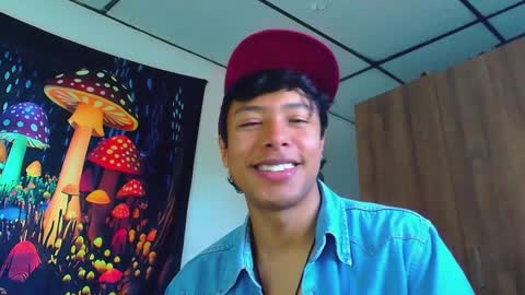 Snapshot of michaelstones chatting on December 10, 2:17 pm michaelstones online show from December 10, 2:17 pm