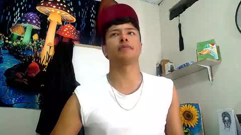 Snapshot of michaelstones chatting on May 31, 4:25 pm michaelstones online show from May 31, 4:25 pm