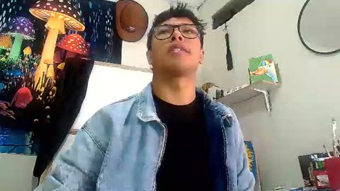 Snapshot of michaelstones chatting on June 24, 4:06 pm michaelstones online show from June 24, 4:06 pm