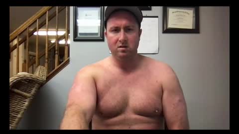 michaelt483 online show from December 18, 10:02 pm