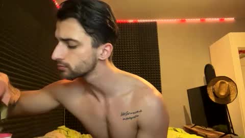 michelemagnetico online show from November 3, 10:53 pm