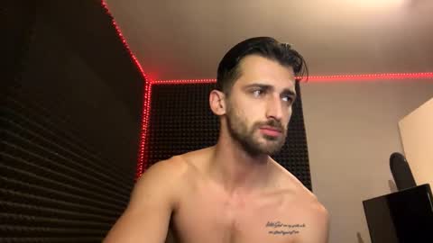 michelemagnetico online show from December 15, 11:20 pm