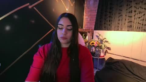 Snapshot of michell_h chatting on June 8, 5:19 am Nani online show from June 8, 5:19 am