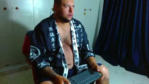 Snapshot of michell_myers chatting on July 10, 1:03 pm michell_myers online show from July 10, 1:03 pm