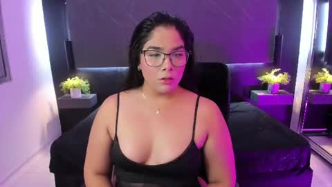 Michell  online show from July 12, 4:03 am