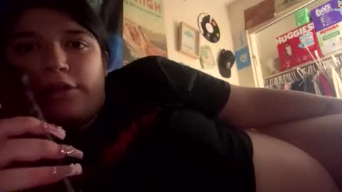 Snapshot of michelle533609 chatting on November 15, 11:32 pm michelle533609 online show from November 15, 11:32 pm