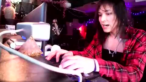 michelle_flowers online show from October 23, 3:39 am