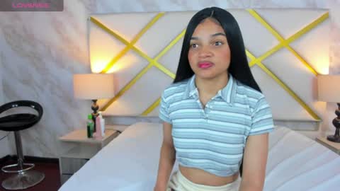 michellebronx online show from June 11, 11:52 am