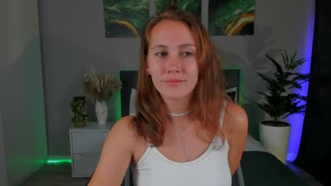 Snapshot of michelleortis chatting on December 4, 5:22 pm MichelleOrtis online show from December 4, 5:22 pm