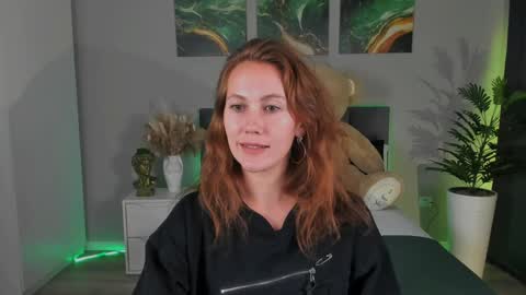 Snapshot of michelleortis chatting on December 7, 6:48 pm MichelleOrtis online show from December 7, 6:48 pm