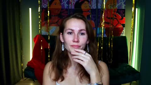 Snapshot of michelleortis chatting on December 21, 7:49 pm MichelleOrtis online show from December 21, 7:49 pm