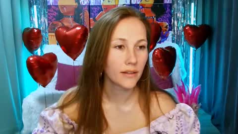 Snapshot of michelleortis chatting on February 17, 1:42 pm MichelleOrtis online show from February 17, 1:42 pm