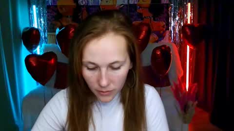 Snapshot of michelleortis chatting on February 17, 7:53 pm MichelleOrtis online show from February 17, 7:53 pm