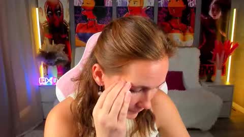 MichelleOrtis online show from December 2, 12:43 pm