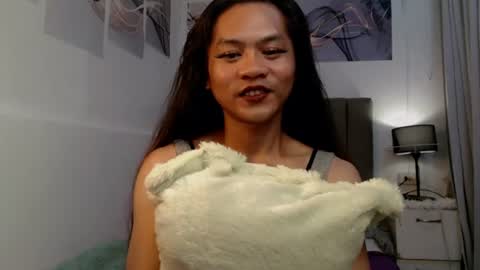 Snapshot of michfucker chatting on June 15, 6:54 pm michfucker online show from June 15, 6:54 pm
