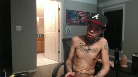 Snapshot of michigan9000 chatting on January 18, 6:50 am michigan9000 online show from January 18, 6:50 am