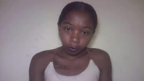 michou_69 online show from May 31, 5:37 am
