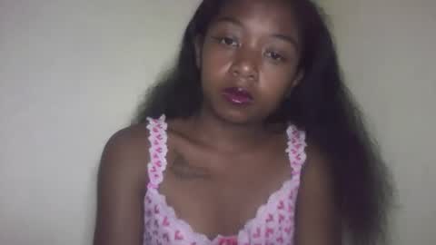 michou_69 online show from June 2, 6:10 pm