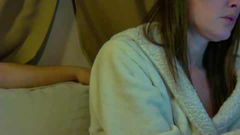 Snapshot of mickeyshyne69 chatting on June 15, 5:09 am Mickey online show from June 15, 5:09 am