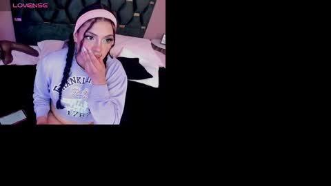 Micki online show from October 30, 11:55 am