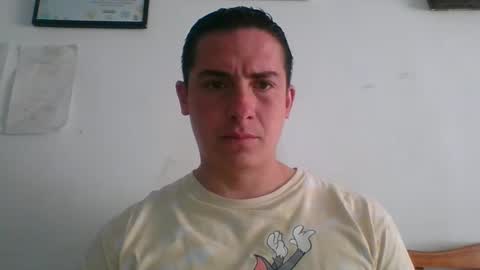 Snapshot of mickseb chatting on September 17, 3:03 pm mickseb online show from September 17, 3:03 pm