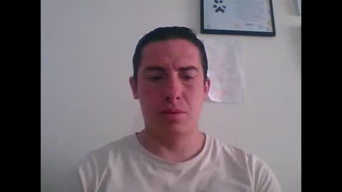 Snapshot of mickseb chatting on October 9, 3:21 pm mickseb online show from October 9, 3:21 pm