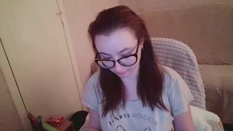 Snapshot of mickywood chatting on March 1, 12:51 pm Micky online show from March 1, 12:51 pm