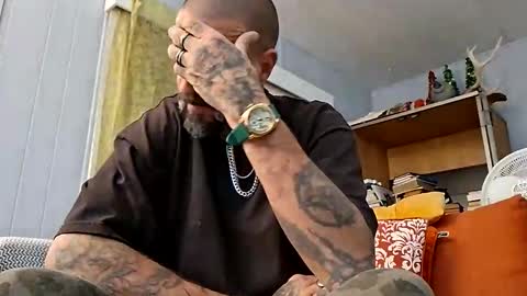 micropenisman69 online show from January 10, 7:32 am