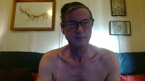 Stuart online show from September 20, 6:47 am