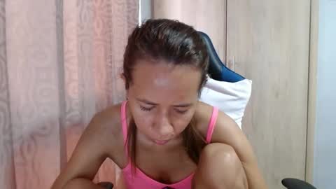 Snapshot of miculohot chatting on January 28, 11:28 am vanesa sexy online show from January 28, 11:28 am