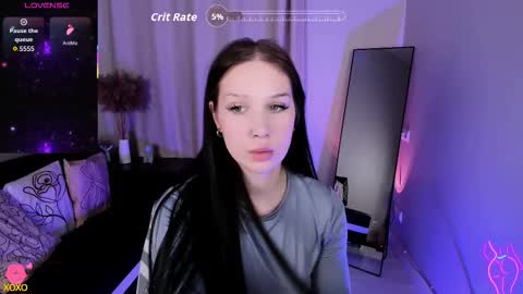 Snapshot of midnight_diamond chatting on March 3, 6:36 pm Lia online show from March 3, 6:36 pm