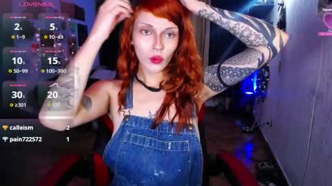Snapshot of midnightcandy888 chatting on June 19, 12:26 am Pola INDEPENDENT MODEL online show from June 19, 12:26 am
