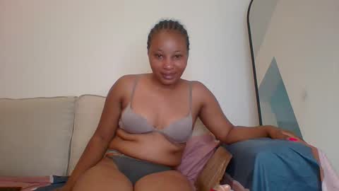 midnightcharm1 online show from November 29, 9:45 am