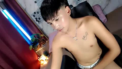 Kitty online show from March 2, 7:15 am