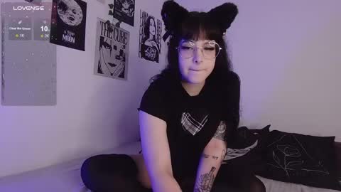 Nana online show from November 28, 10:23 pm