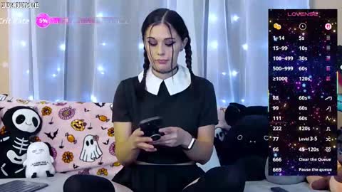 Snapshot of midnightpixie chatting on October 1, 8:04 pm Jenna Talia online show from October 1, 8:04 pm
