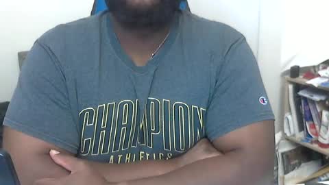Snapshot of midnighttemptation267 chatting on June 11, 2:11 am Midnight Temptation online show from June 11, 2:11 am
