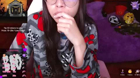 Midori 7u7 online show from October 4, 2:26 pm