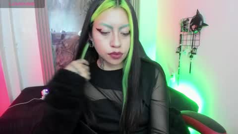 midory_ online show from October 17, 3:20 am