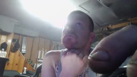 Snapshot of midtownhustler chatting on June 22, 10:34 am midtownhustler online show from June 22, 10:34 am