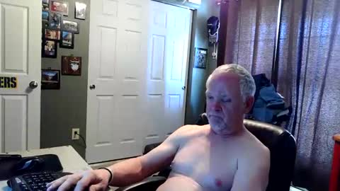 midwestdad09 online show from March 13, 6:47 pm