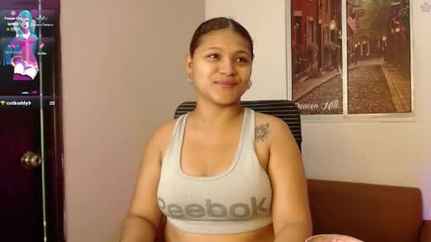Snapshot of miel_alisha chatting on May 7, 1:27 pm miel online show from May 7, 1:27 pm